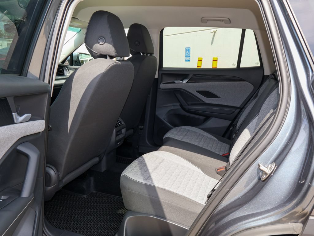 Certified 2025 Volkswagen Tiguan S FWD image 14