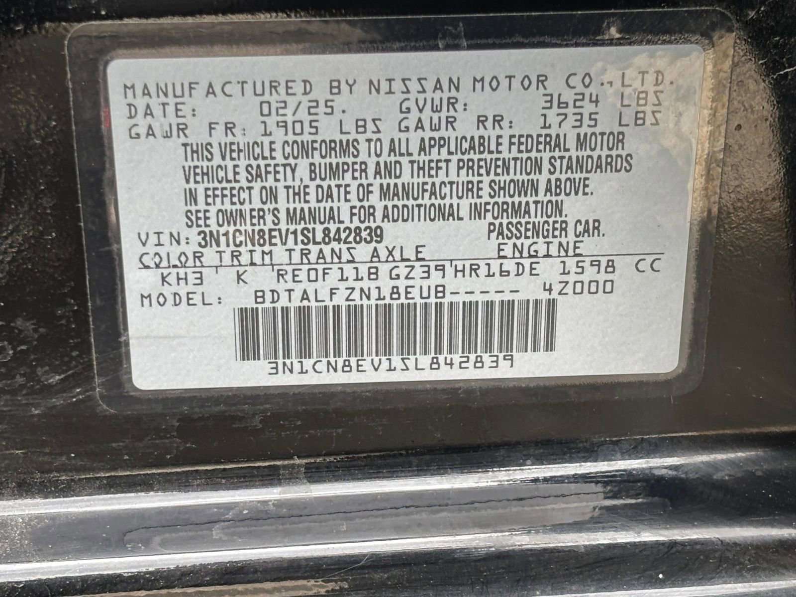 Used 2025 Nissan Versa SV FWD image 23