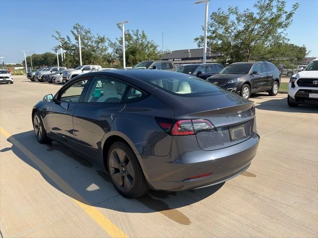 Used 2023 Tesla Model 3 Standard Range RWD image 5
