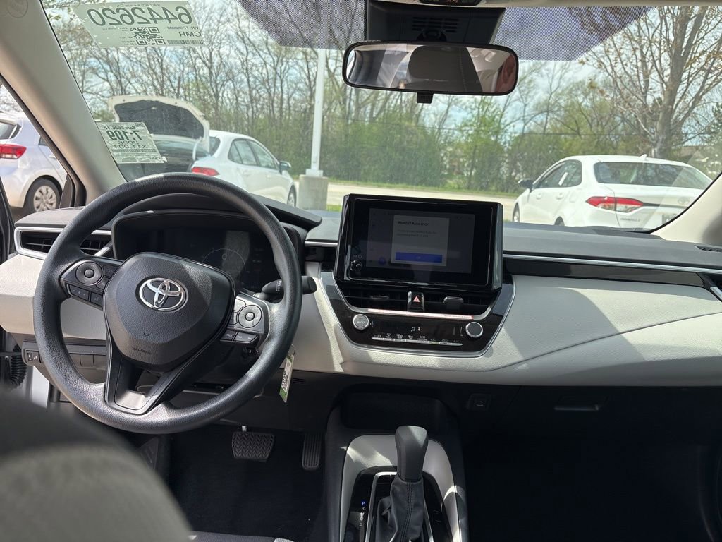 Used 2026 Toyota Corolla LE FWD image 22