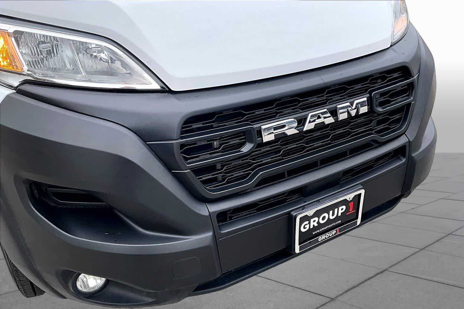 Used 2025 RAM ProMaster 2500 w/ Convenience Group FWD image 27
