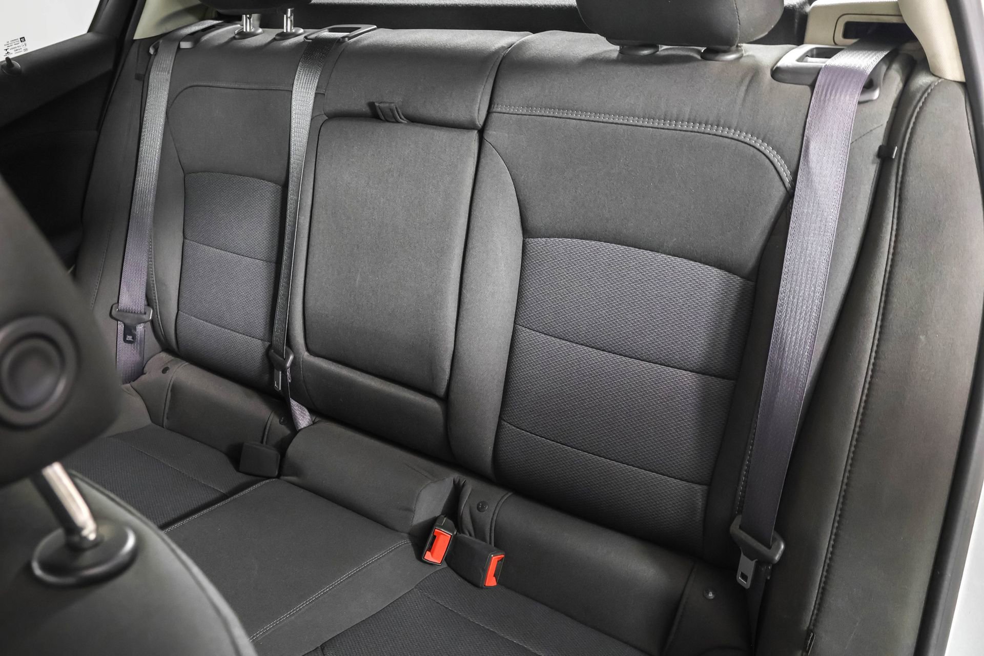 Used 2017 Chevrolet Cruze LT image 34