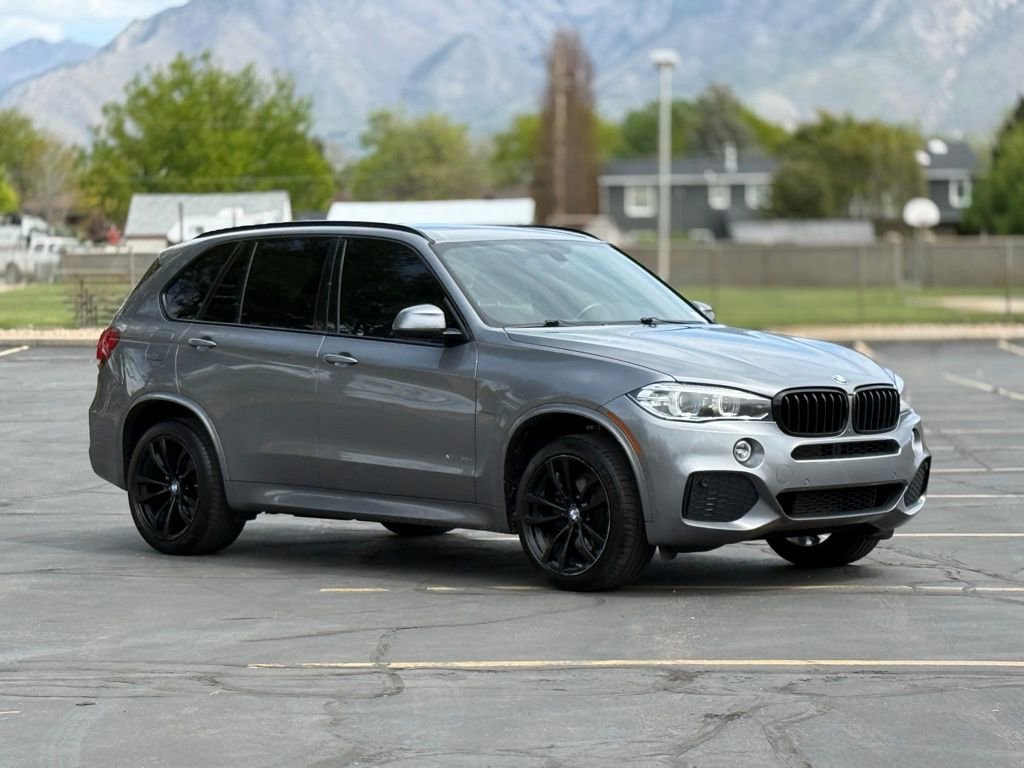 Used 2018 BMW X5 xDrive35i w/ M Sport Package image 3