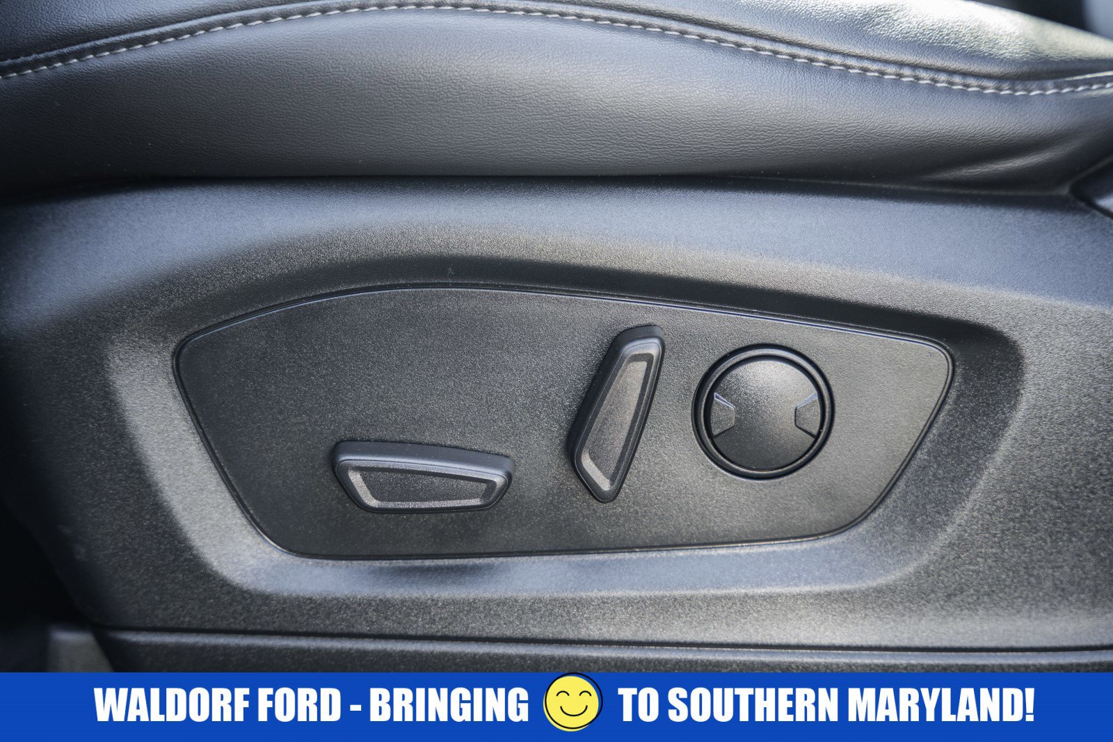 Used 2022 Ford Explorer XLT w/ Equipment Group 202A image 52
