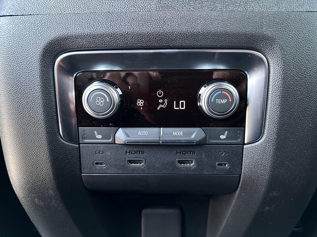 New 2026 GMC Yukon XL Elevation w/ Elevation Premium Package AWD/4WD image 25