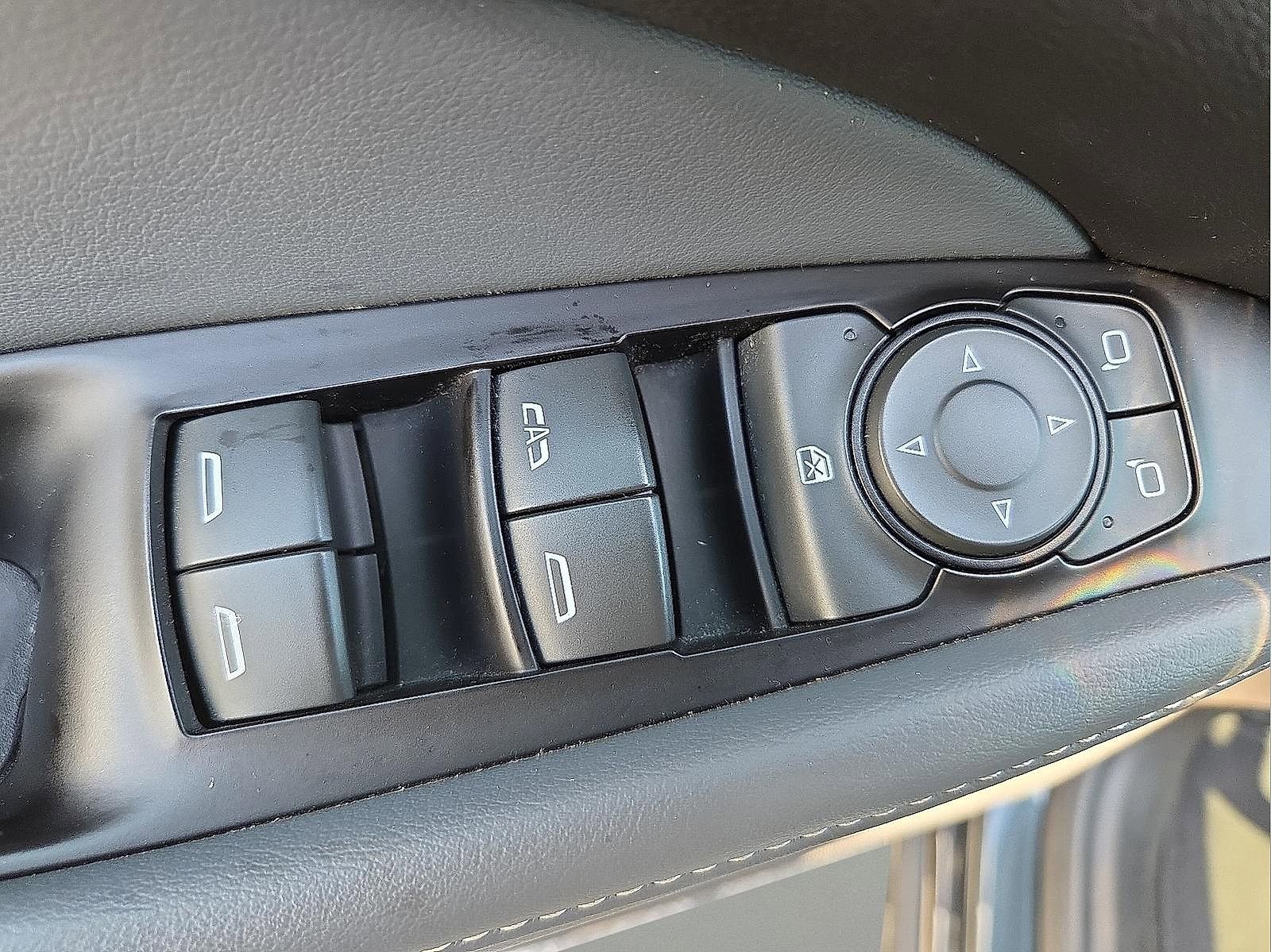 Certified 2019 Buick Enclave Essence image 16