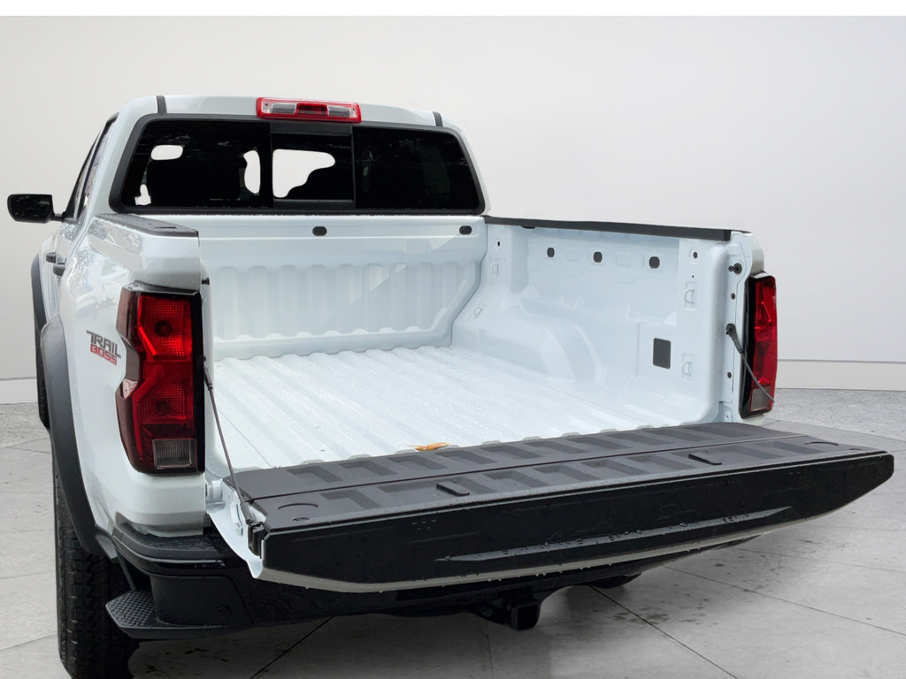 New 2026 Chevrolet Colorado Trail Boss AWD/4WD image 16