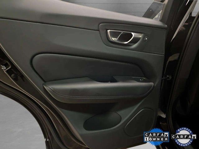Used 2025 Volvo XC60 B5 Plus image 86