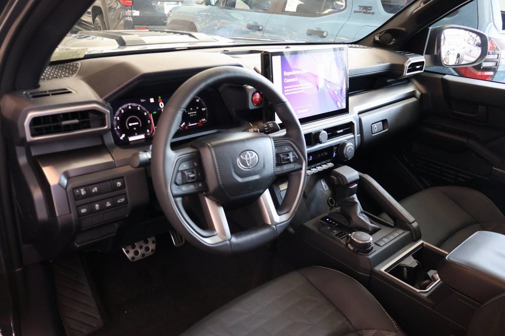 Used 2026 Toyota 4Runner TRD Sport Premium AWD/4WD image 4