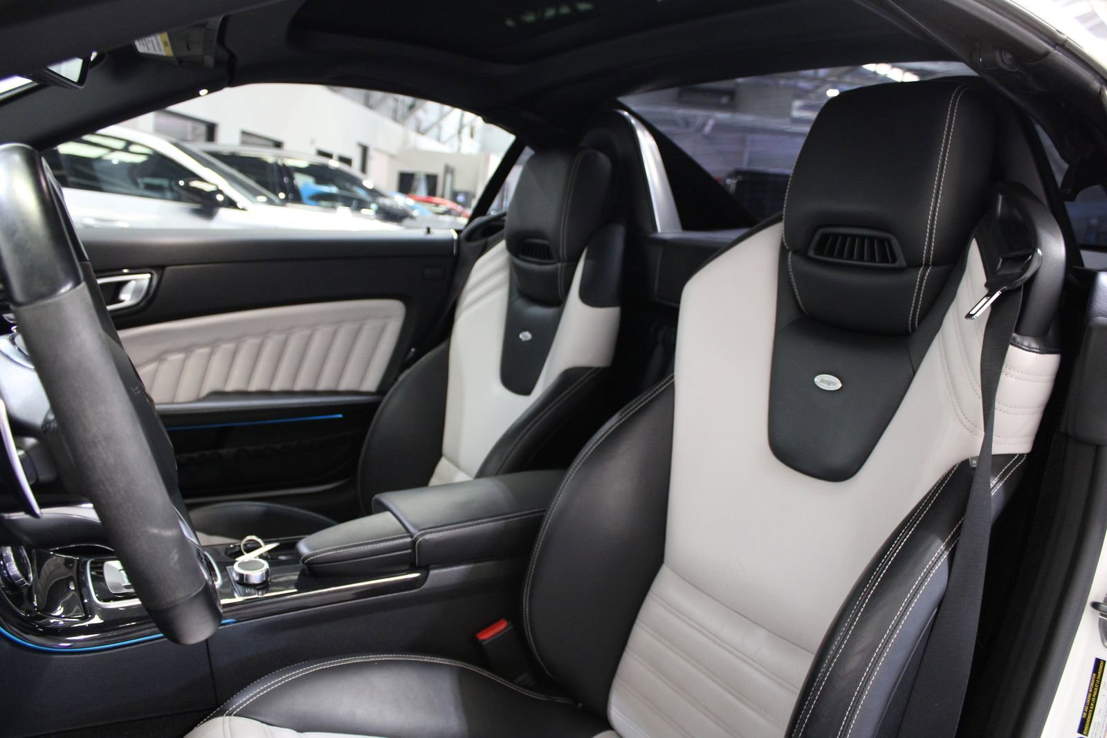 Used 2019 Mercedes-Benz SLC 43 AMG image 20