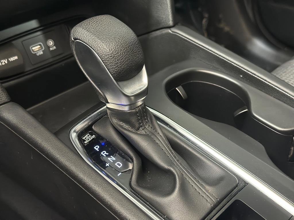 Used 2020 Hyundai Santa Fe SE FWD image 18