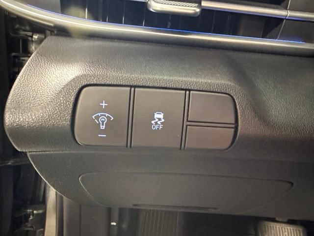 Used 2024 Hyundai Elantra SEL FWD image 20