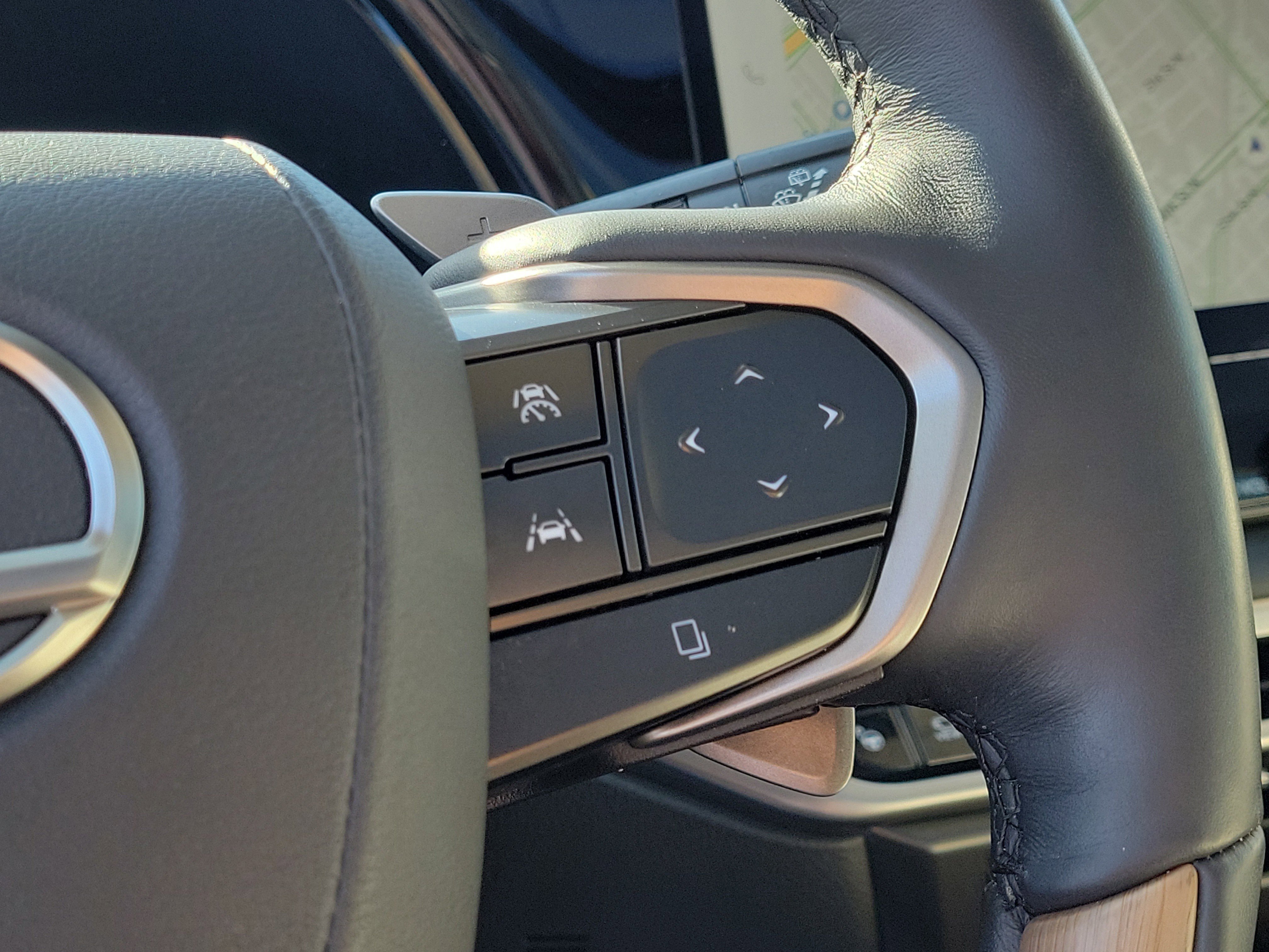 Used 2023 Lexus RX 350 w/ Cold Area Package FWD image 29