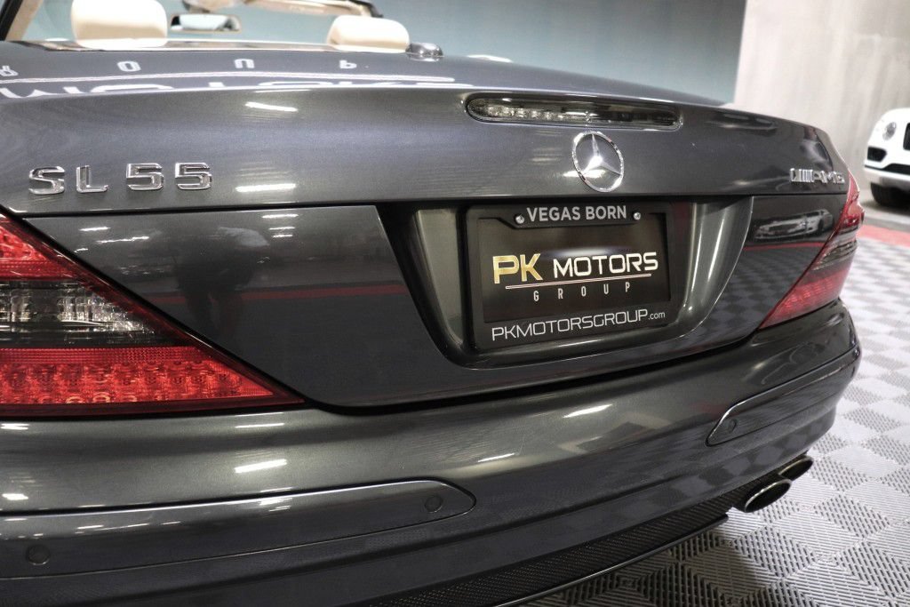 Used 2008 Mercedes-Benz SL 55 AMG image 8