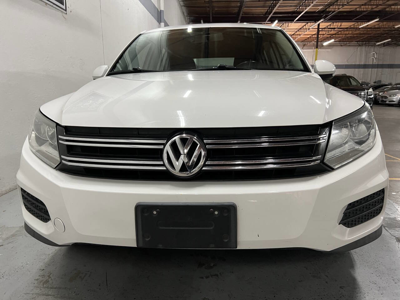 Used 2014 Volkswagen Tiguan S FWD image 16