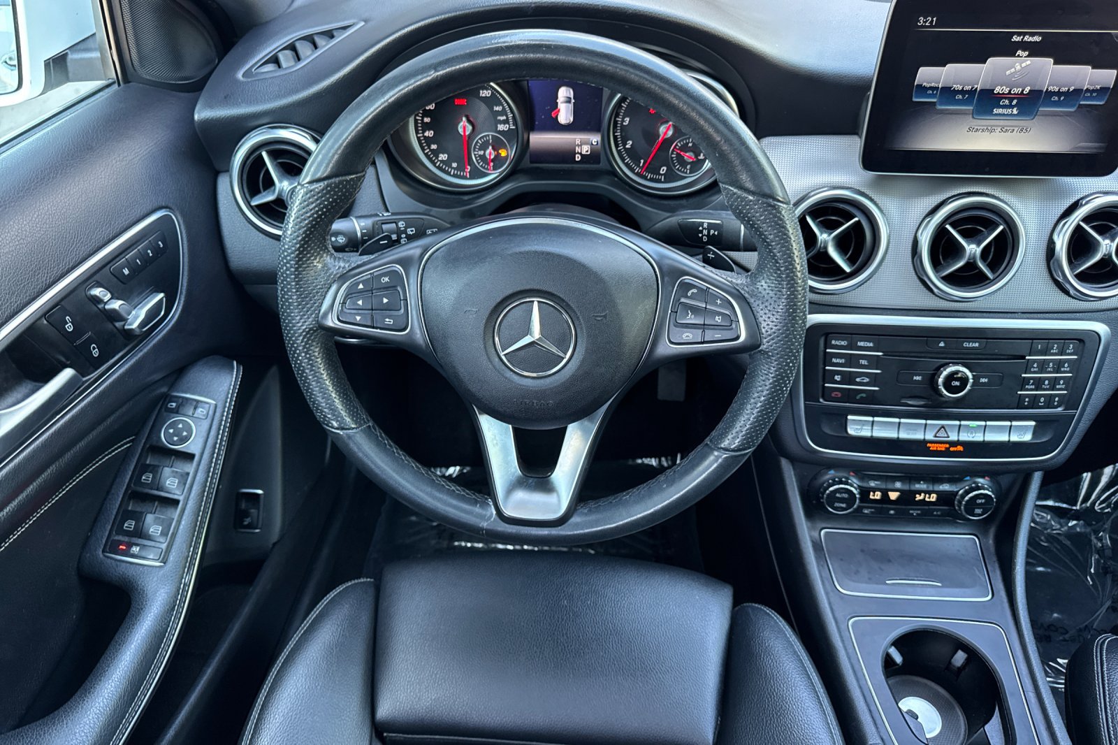 Used 2019 Mercedes-Benz GLA 250 image 28