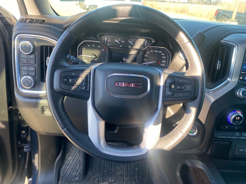Used 2022 GMC Sierra 1500 Elevation w/ LPO, Elevation Black Package image 16