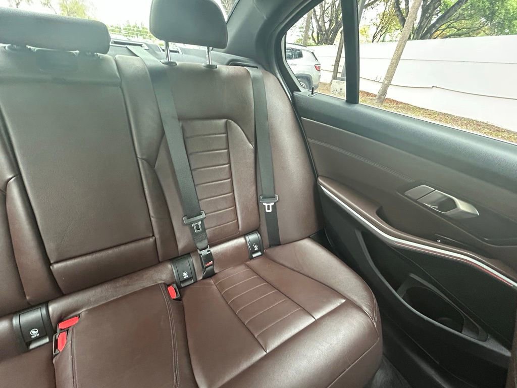 Used 2020 BMW 330i Sedan w/ Convenience Package image 14
