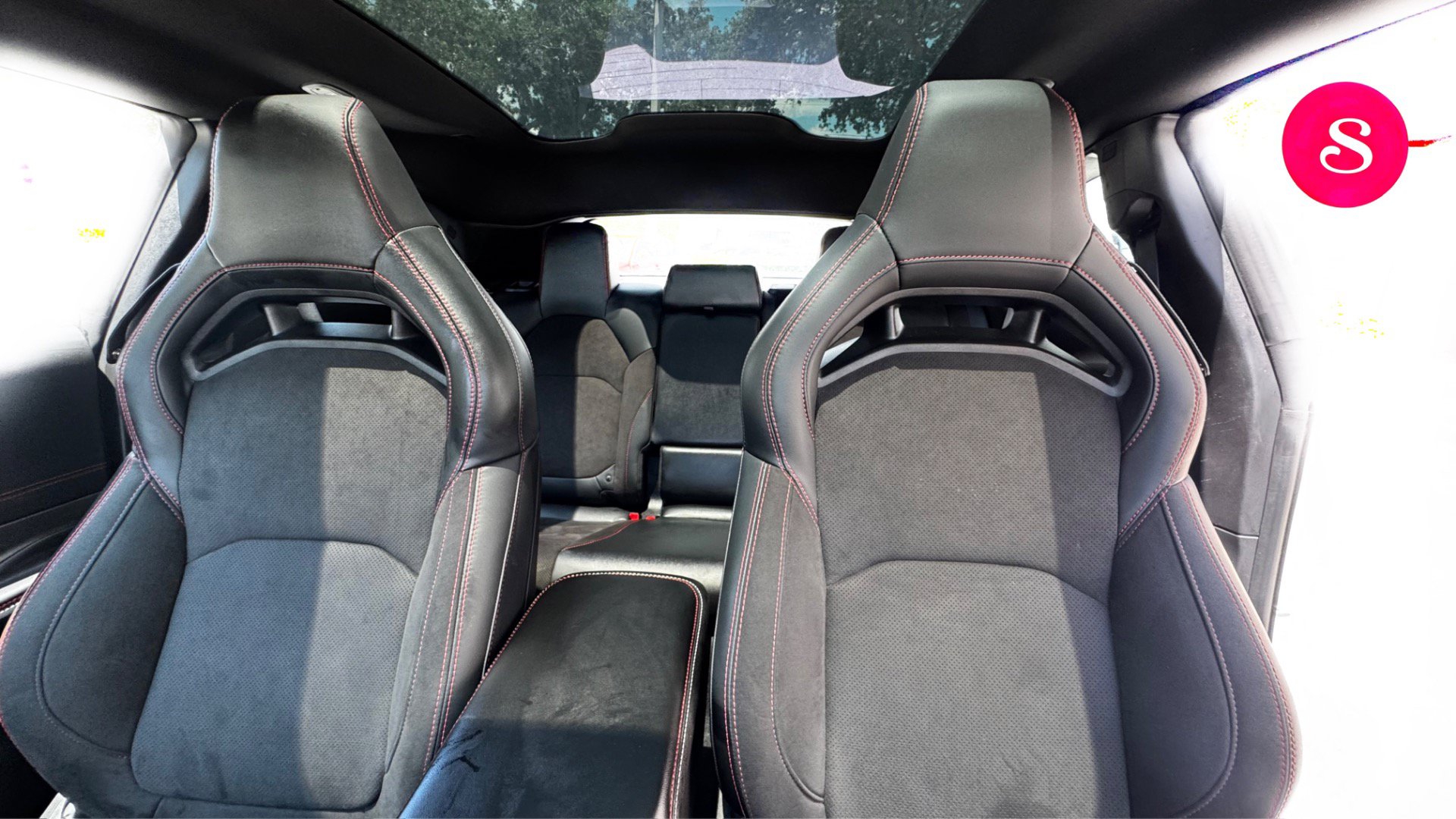 Used 2024 Dodge Charger Daytona Scat Pack w/ Plus Group AWD/4WD image 19
