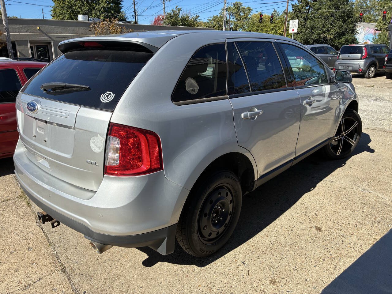 Used 2013 Ford Edge SEL FWD image 5