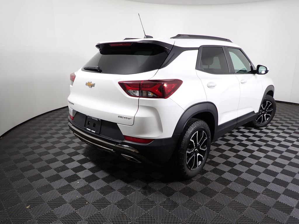 Used 2023 Chevrolet TrailBlazer ACTIV w/ Sun and Liftgate Package image 18