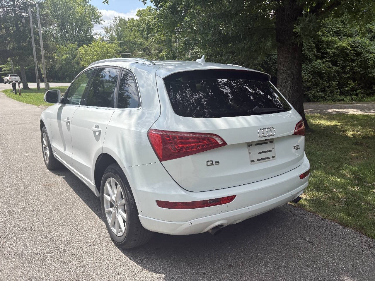 Used 2012 Audi Q5 2.0T Premium Plus w/ Premium Plus Pkg AWD/4WD image 6