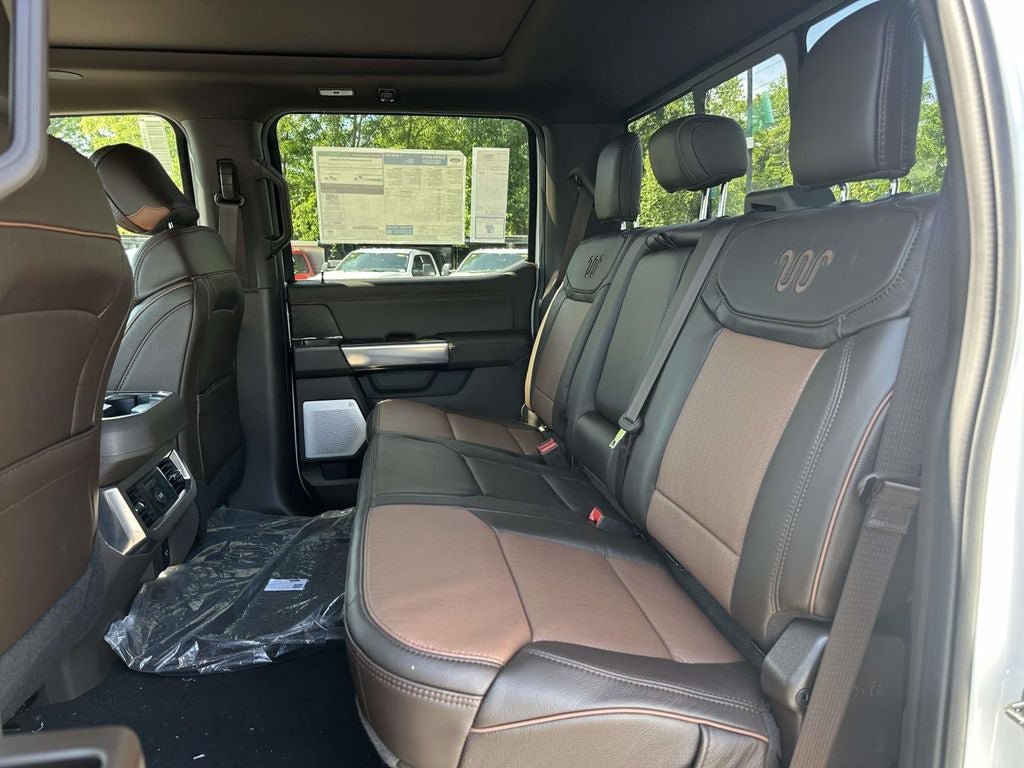 New 2026 Ford F350 King Ranch w/ Chrome Package AWD/4WD image 11