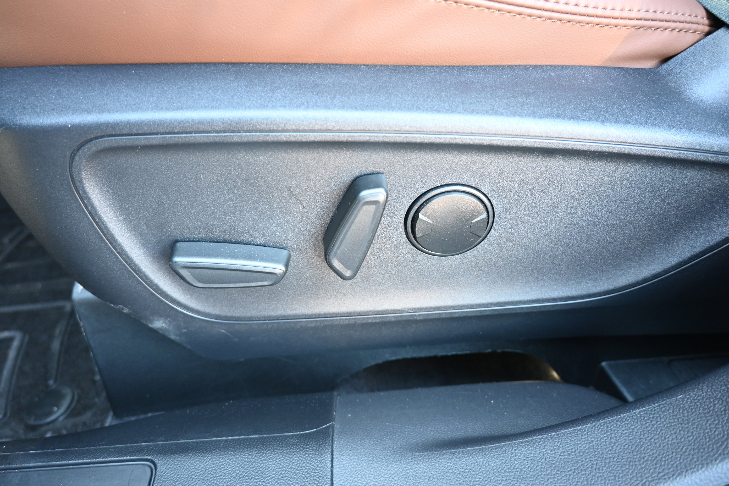 Used 2024 Ford Bronco Sport Outer Banks image 14