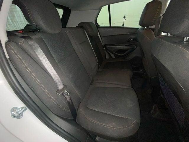 Used 2021 Chevrolet Trax LS w/ Tint and Cruise Package FWD image 14
