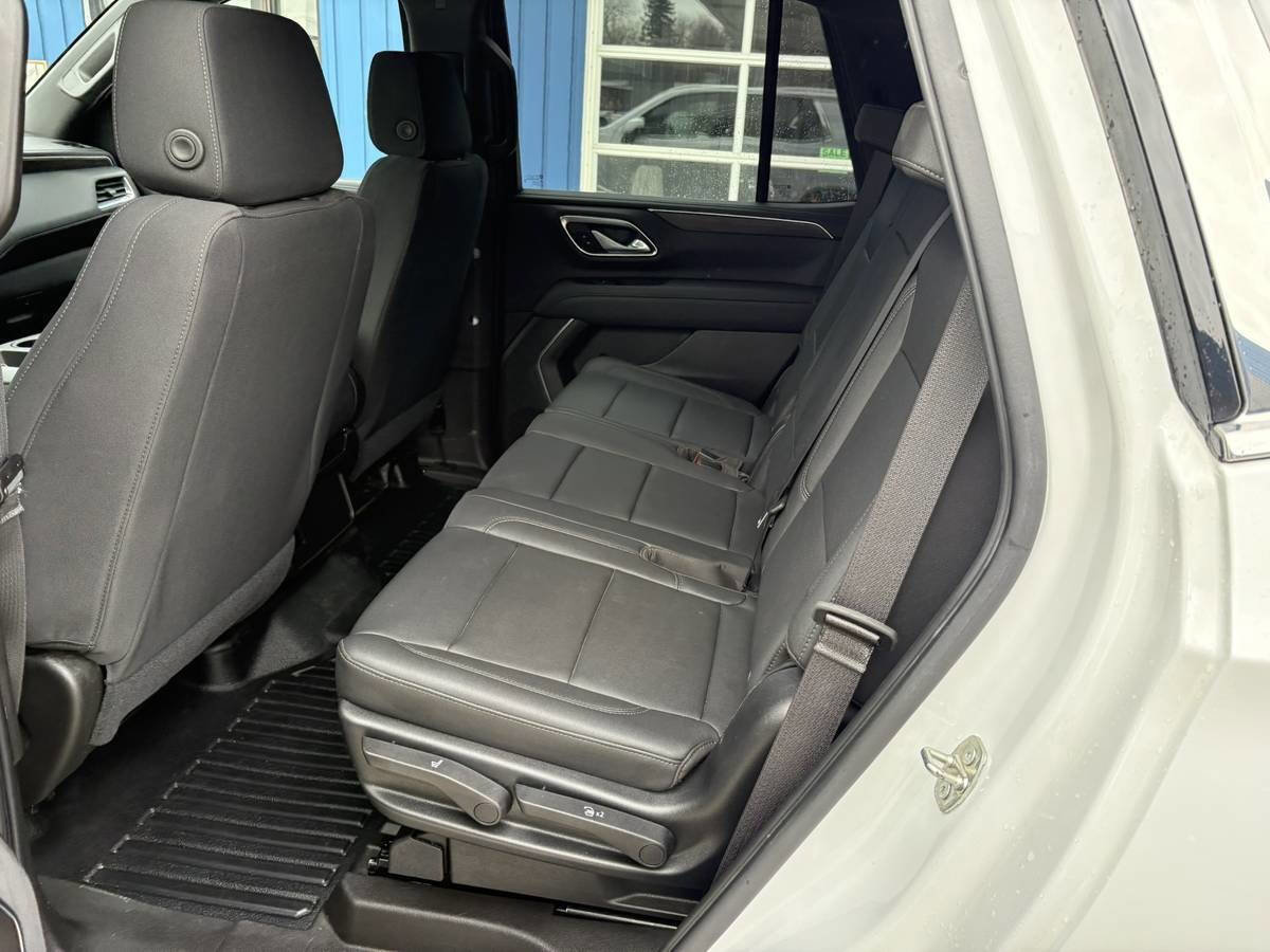 Used 2021 Chevrolet Tahoe 4WD w/ 1FL Safety Package image 10