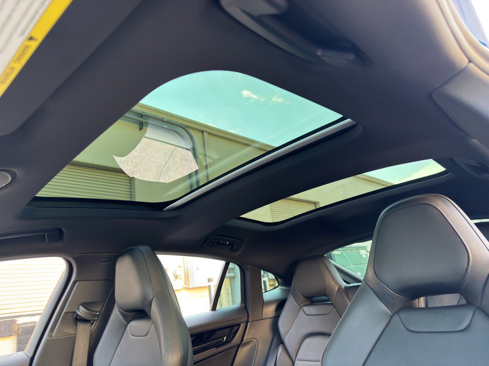 Used 2025 Porsche Panamera w/ Premium Package RWD image 12