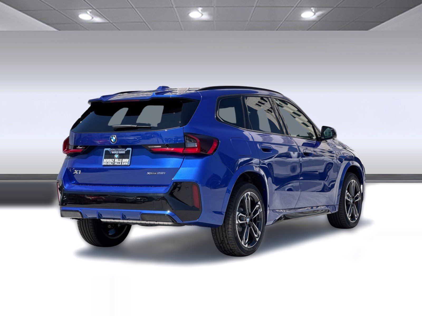 New 2026 BMW X1 xDrive28i w/ Technology Package AWD/4WD image 9