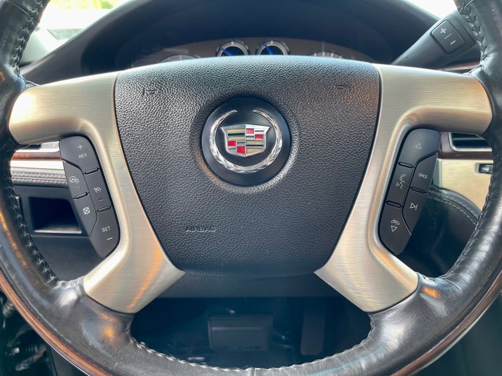 Used 2014 Cadillac Escalade ESV Platinum image 16