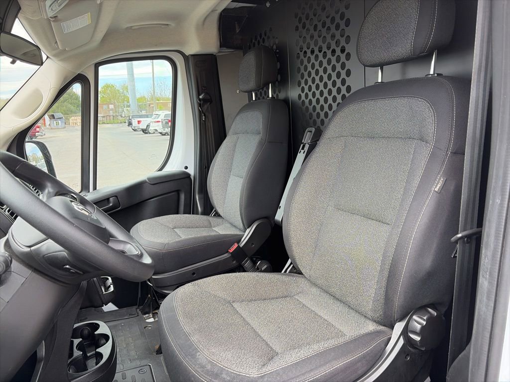Used 2023 RAM ProMaster 2500 image 12