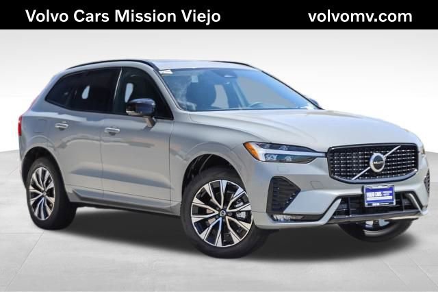 New 2025 Volvo XC60 B5 Core w/ Protection Package Premier