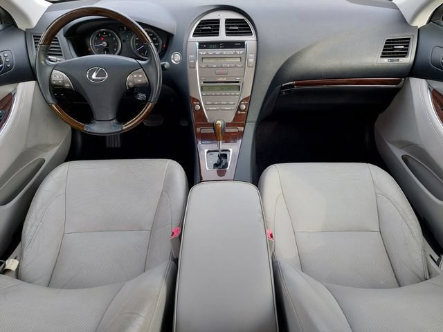 Used 2011 Lexus ES 350 FWD image 3