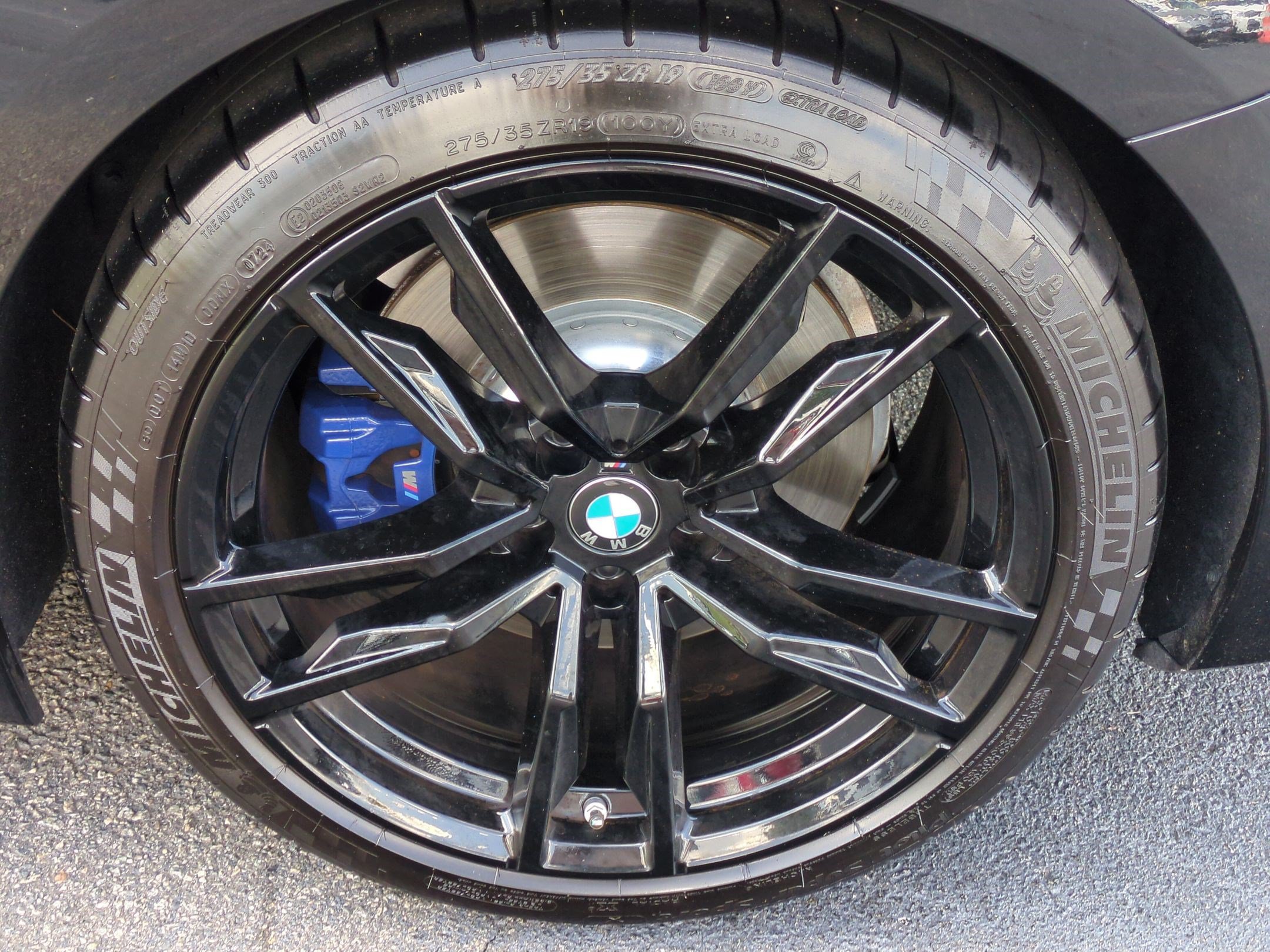 Used 2022 BMW Z4 M40i w/ Premium Package RWD image 11