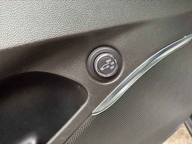 Certified 2023 Buick Enclave Essence w/ Sport Touring Edition FWD image 22