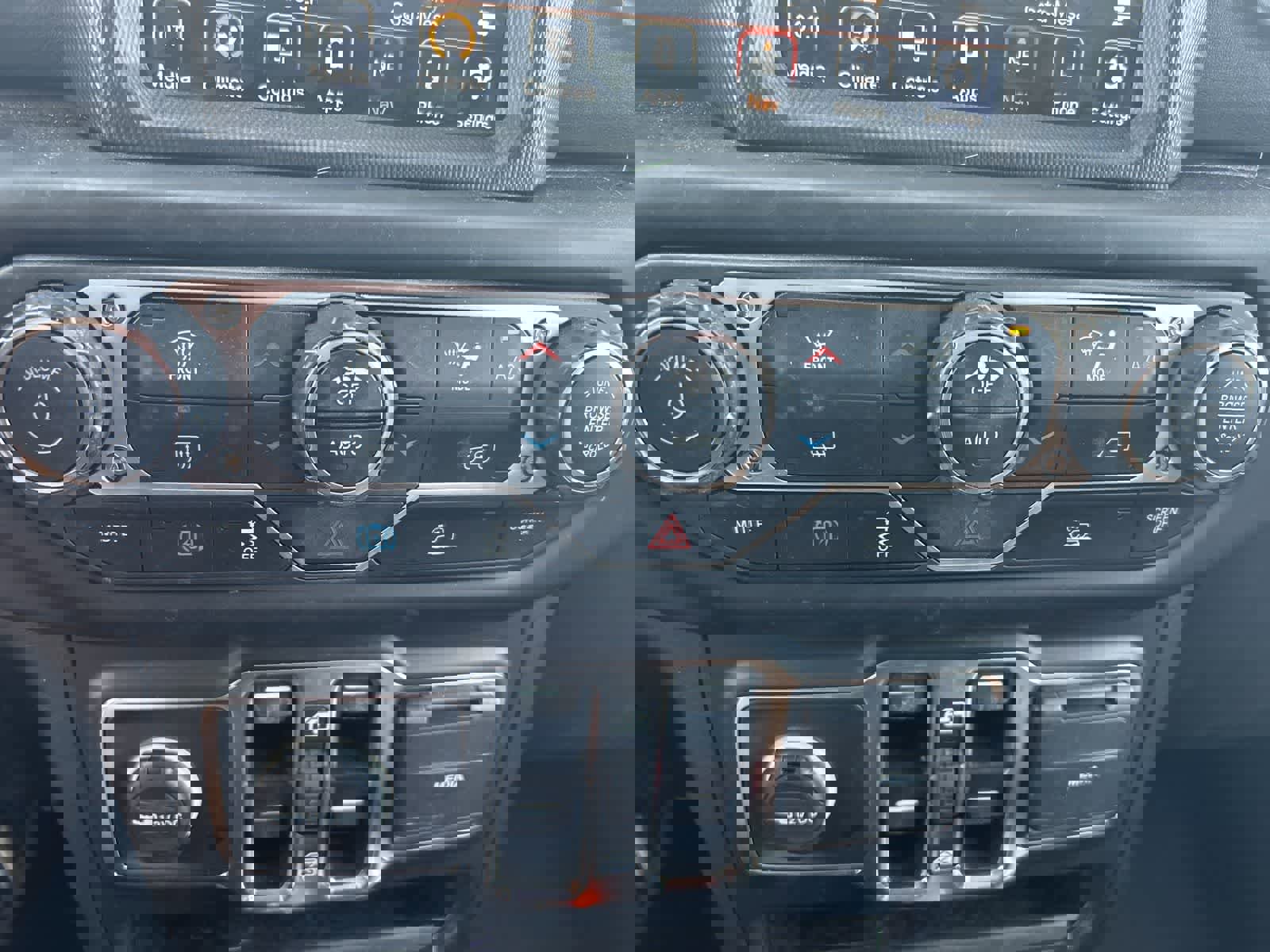 Used 2023 Jeep Wrangler Sahara image 51