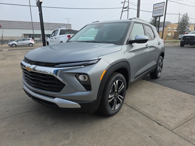 New 2026 Chevrolet TrailBlazer LT w/ Convenience Package image 2