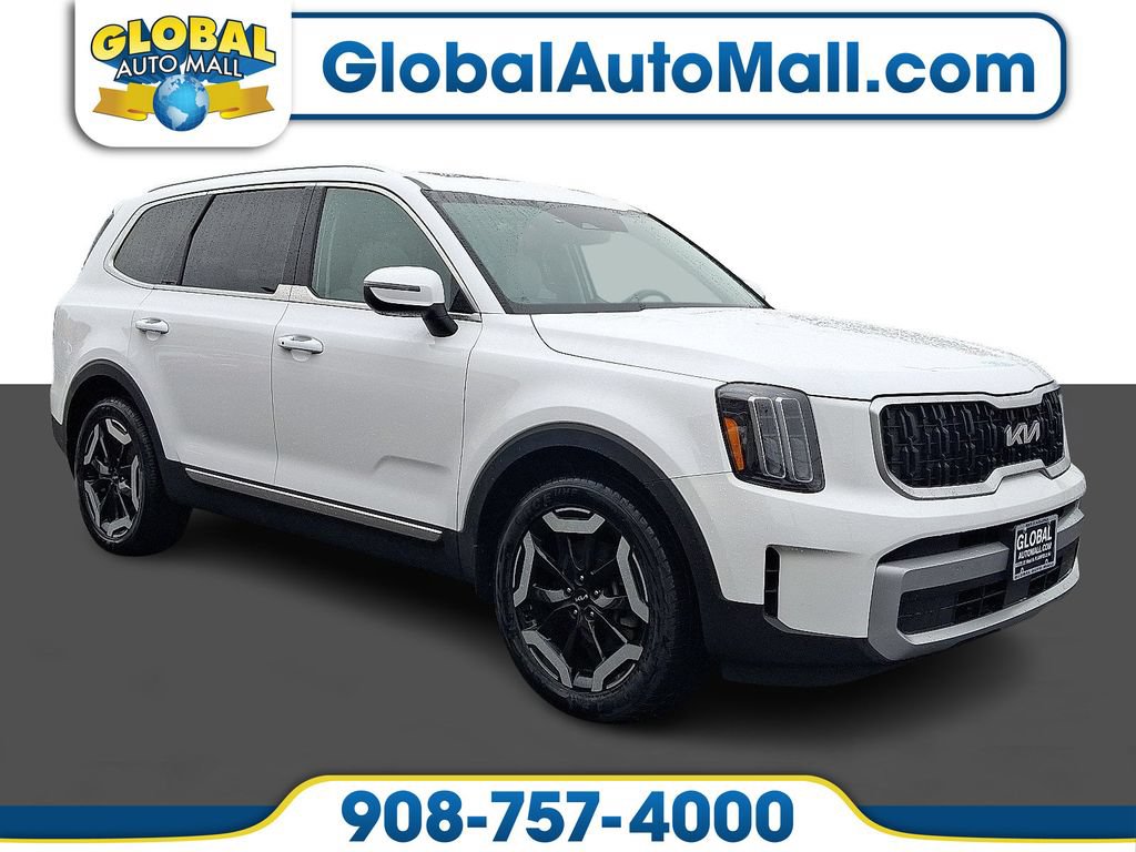 Used 2023 Kia Telluride EX w/ EX Captain's Chair Package