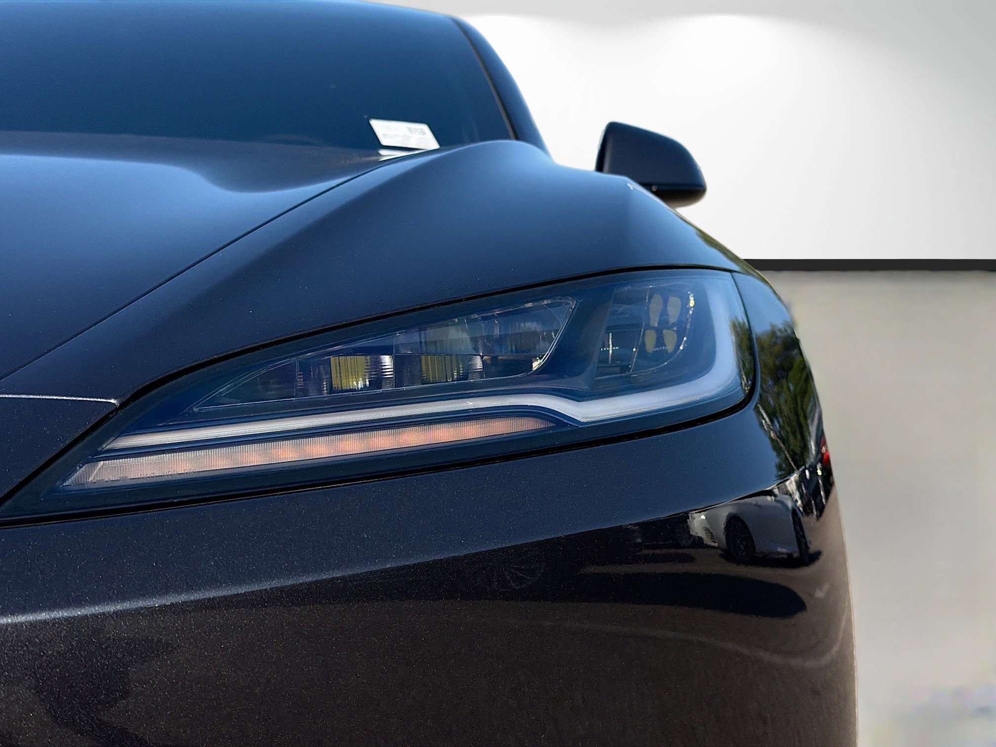 Used 2025 Tesla Model 3 Long Range RWD image 9