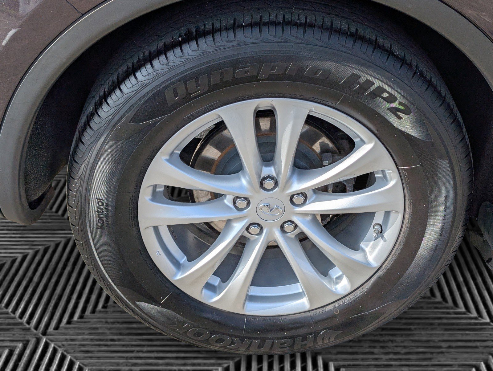 Used 2017 INFINITI QX70 AWD image 24