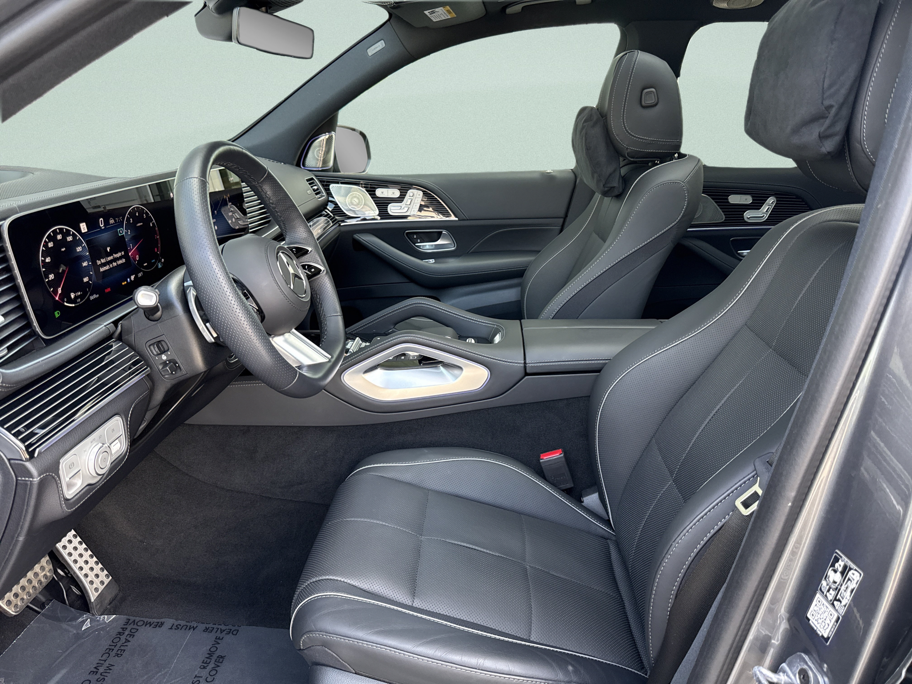 Certified 2025 Mercedes-Benz GLS 450 4MATIC image 4