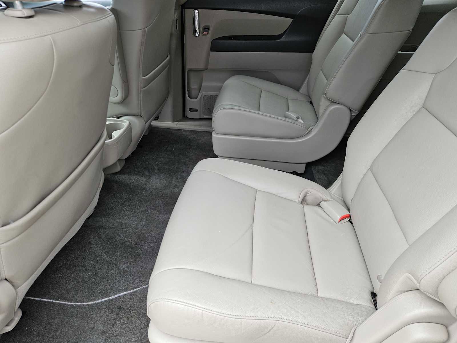 Used 2014 Honda Odyssey EX-L image 30