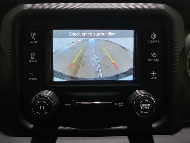 Used 2018 Jeep Wrangler Sport image 18