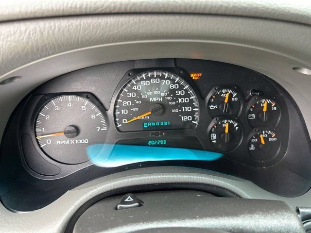 Used 2004 Chevrolet TrailBlazer LS w/ LS Preferred Equipment Group AWD/4WD image 13