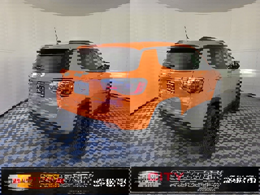 New 2026 Jeep Compass Latitude image 7