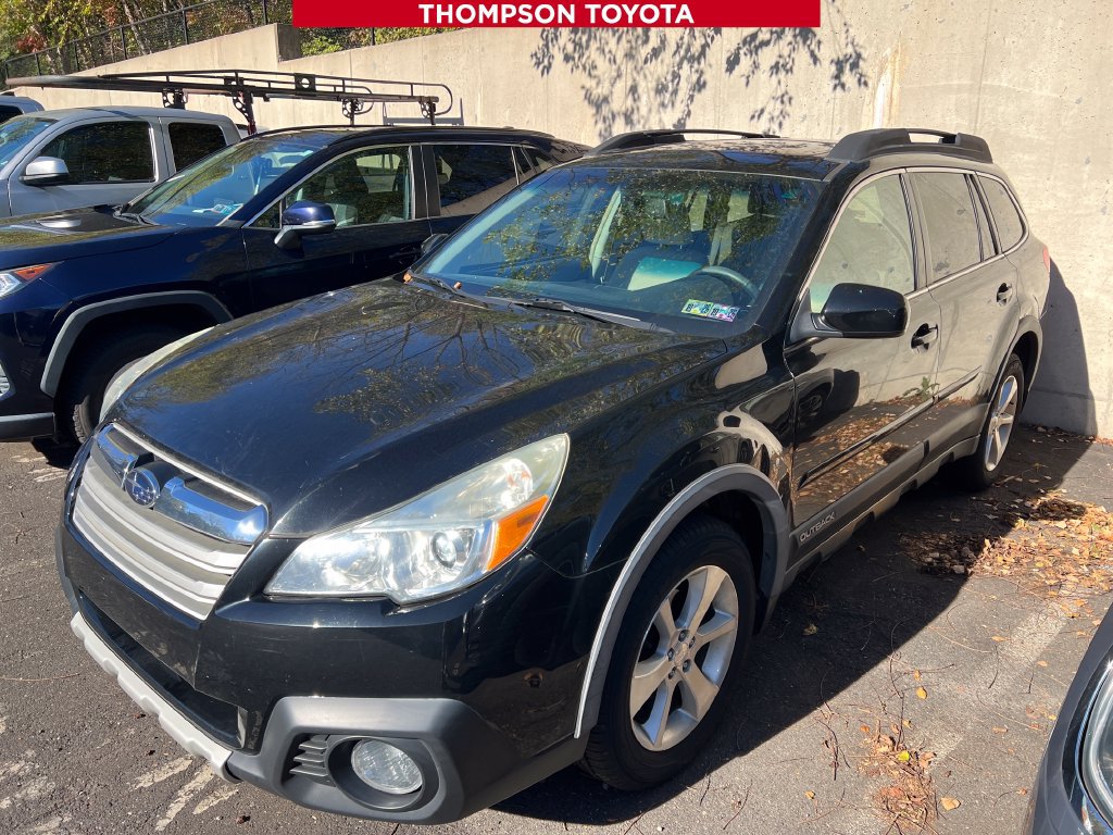 Used 2014 Subaru Outback 2.5i Limited w/ Moonroof Package AWD/4WD image 1