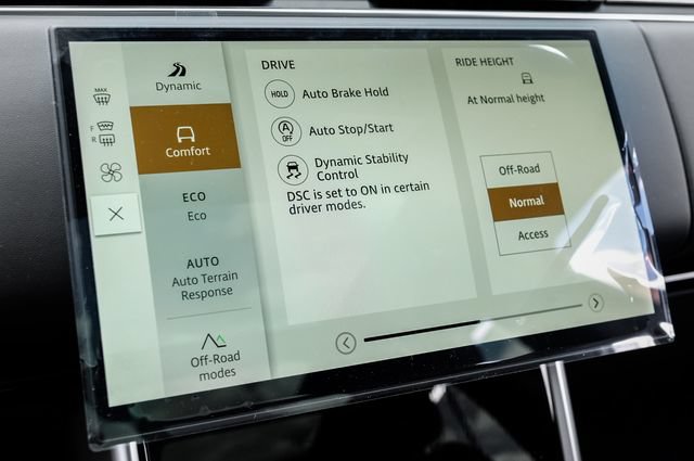 New 2026 Land Rover Range Rover SE AWD/4WD image 41